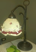 Lampada da tavolo in ottone