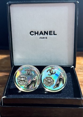 Chanel holographic aurora - chanel,