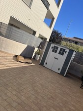 casetta porta attrezzi da giardino