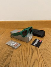 Ray-Ban Wayfarer Puffer RB4940