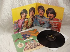 BEATLES Sgt PEPPER FINAL Y&B