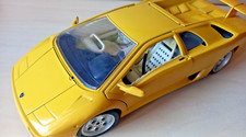 BURAGO LAMBORGHINI DIABLO 1990 SCALA 1:18 MADE IN ITALY MODELLINO AUTO GIALLO
