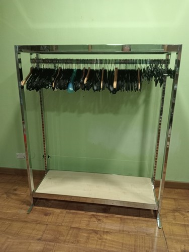Arredo per negozio