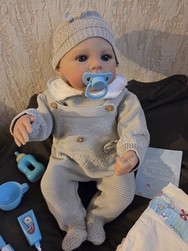 Poupee reborn et - cm,