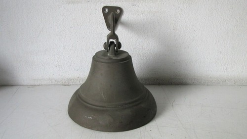 Vecchia campana bronzo anni - vecchia,