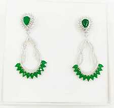 ORECCHINI CON ZIRCONI BIANCHI E VERDE SMERALDO, IN ARGENTO 925 RODIATO IN ORO 18