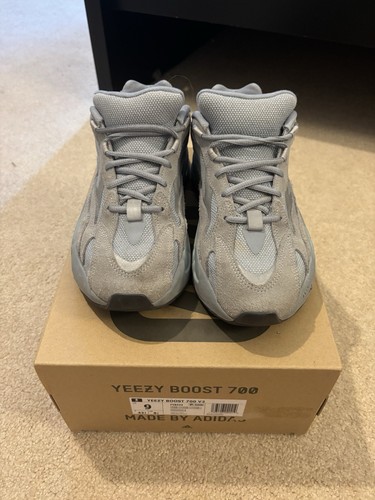 Adidas yeezy boost - boost, 700