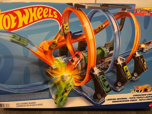 Nuovissimo hot wheels track - hot,