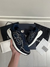 🔹 Dior B30 Bleu Marine –