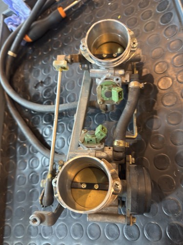 Ducati st4 corpo farfallato - ducati,