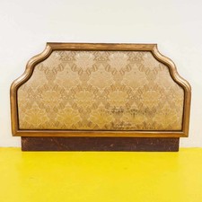 testata da letto in legno dorato e tessuto