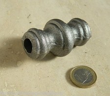 borchia in ferro battuto per