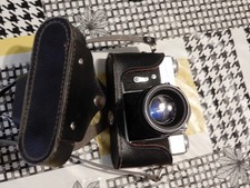 Fotocamera sovietica Zenit- E usata funzionante con ob. HELIOS 44-2