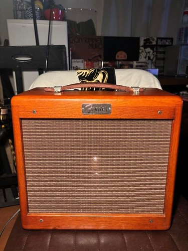 Raro amplificatore valvolare