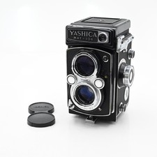 Yashica Mat-124 6x6 Twin Lens