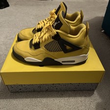 Jordan 4 Retro Lightning