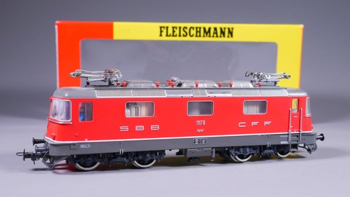 Fleischmann 4342 - h0, dc