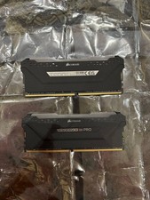 Kit di memoria C18 VENGEANCE® RGB PRO 32 GB (2 x 16 GB) DRAM DDR4 a 3600 MHz