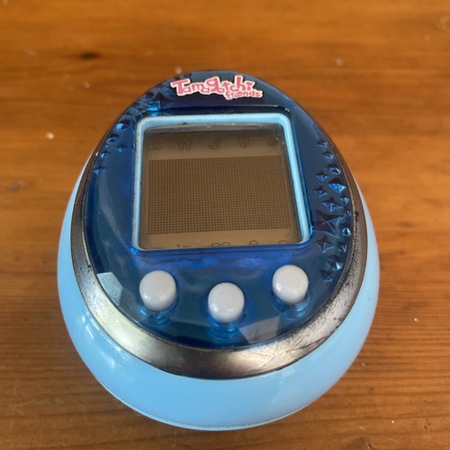 Vintage bandai tamagotchi - vintage,
