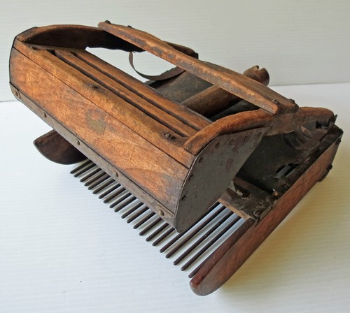 Antique primitive wooden - primitive,