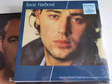 LUCA CARBONI - INTANTO DUSTIN