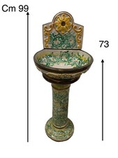 FONTANA A PARETE CON PIEDE IN