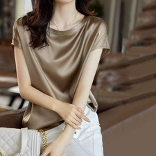 Blusa in raso stile retrò per