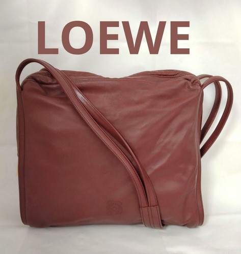 Borsa tracolla loewe anagram - borsa, a