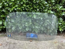 Parabrezza Volkswagen Maggiolone 1303 Berlina 