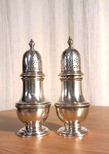 TIFFANY & CO. Makers Sterling  22690 coppia saliera pepiera argento anni '50