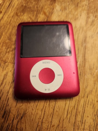 Ipod nano 3rd generation - 3rd, 8gb