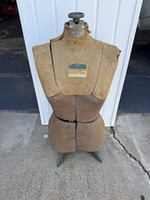 Antico manichino vintage forma