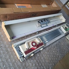 Macchina per maglieria Brother