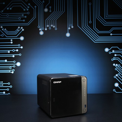 Qnap turbo station 453d - ts-453d, //