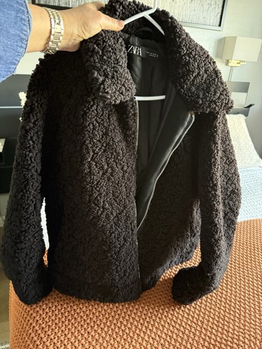 Zara sherpa cropped teddy - zara,