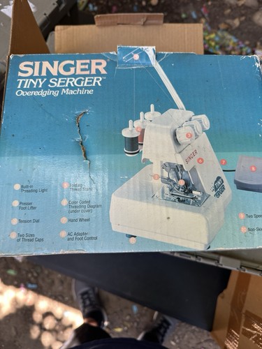 Singer tiny serger macchina - tiny, da