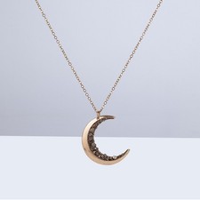  Collana con ciondolo pietra