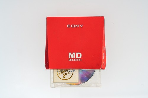 Sony e75 rosso - mz-e75,