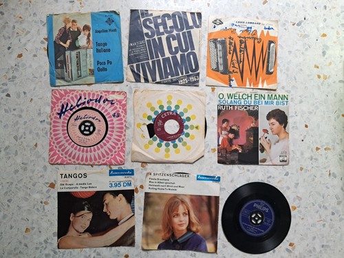 Dischi vinili 45 giri - 9,
