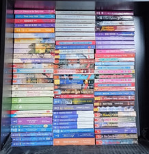 ROMANCE PAPERBACKS - BUILD