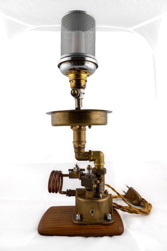 Lampada steampunk artigianale