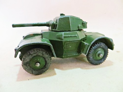 Auto blindata dinky 670 - auto,
