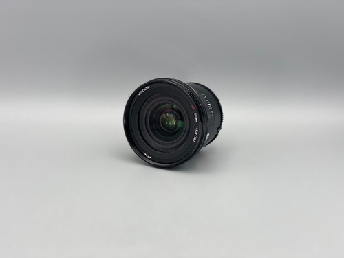 Minolta 20mm 8 - f/2.8, sony