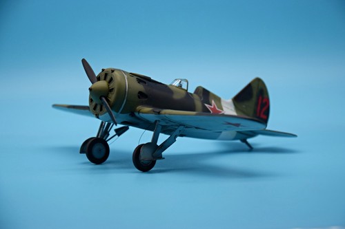 Pro built model - i-16, type