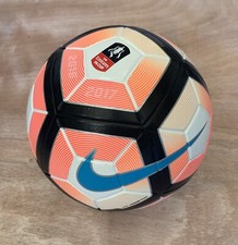 Nike Orderm 4 pallone