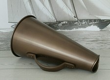 MEGAFONO in METALLO BRUNITO ARREDO MARINO VINTAGE USO TEATRO CINEMA FESTA CORTEO