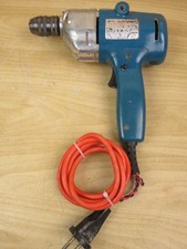 vecchio TRAPANO con MANDRINO autobloccante BLACK & DECKER M 520 vintage hobby di