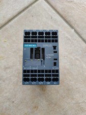 Teleruttore contattore relè Siemens Sirius 3RT2016-2BB42 20A 400V 24Vdc 4KW cont