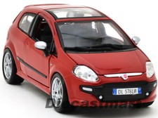 BbURAGO 1:24 FIAT PUNTO EVO