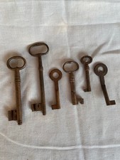 Lotto 6 Chiavi antiche usate